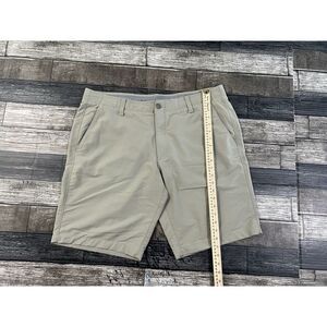 Under Armour Match Play Shorts Mens 40 )HeatGear Loose Golf Chino‎ Beige